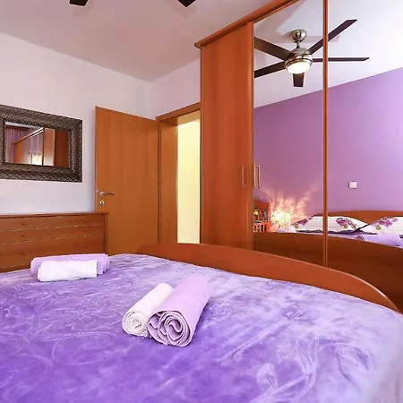 Apartamento Danerova, No 1 *
